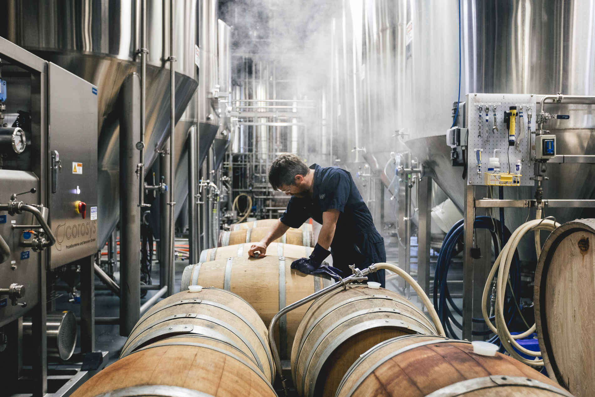 filling barrels with coolship