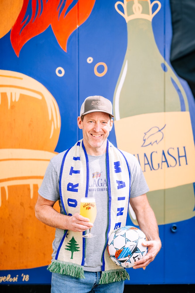 Jason Perkins, Allagash Brewmaster, sports his Hearts of Pine gear.